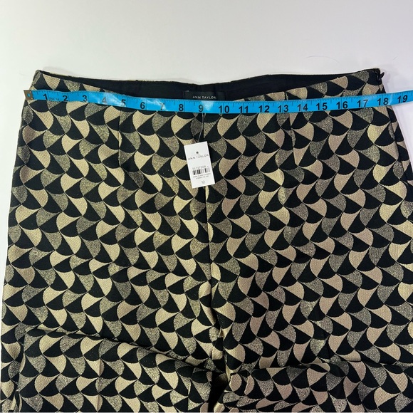 Ann Taylor Flared Ankle Pant in Geo Jacquard - black/gold, size 12/L - Picture 7 of 11